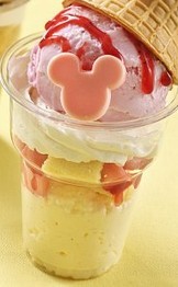 ディズニーランドのアイスクリームコーン Ice Cream Cones のカロリー 東京ディスニーランド ディズニーシー ディズニーリゾート内の食事 カロリー